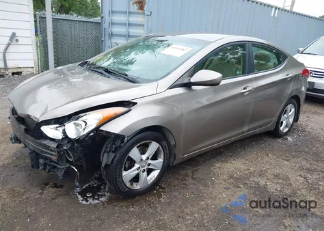 2013 Hyundai Elantra Gls из США, поврежденный, VIN 5NPDH4AE2DH338648